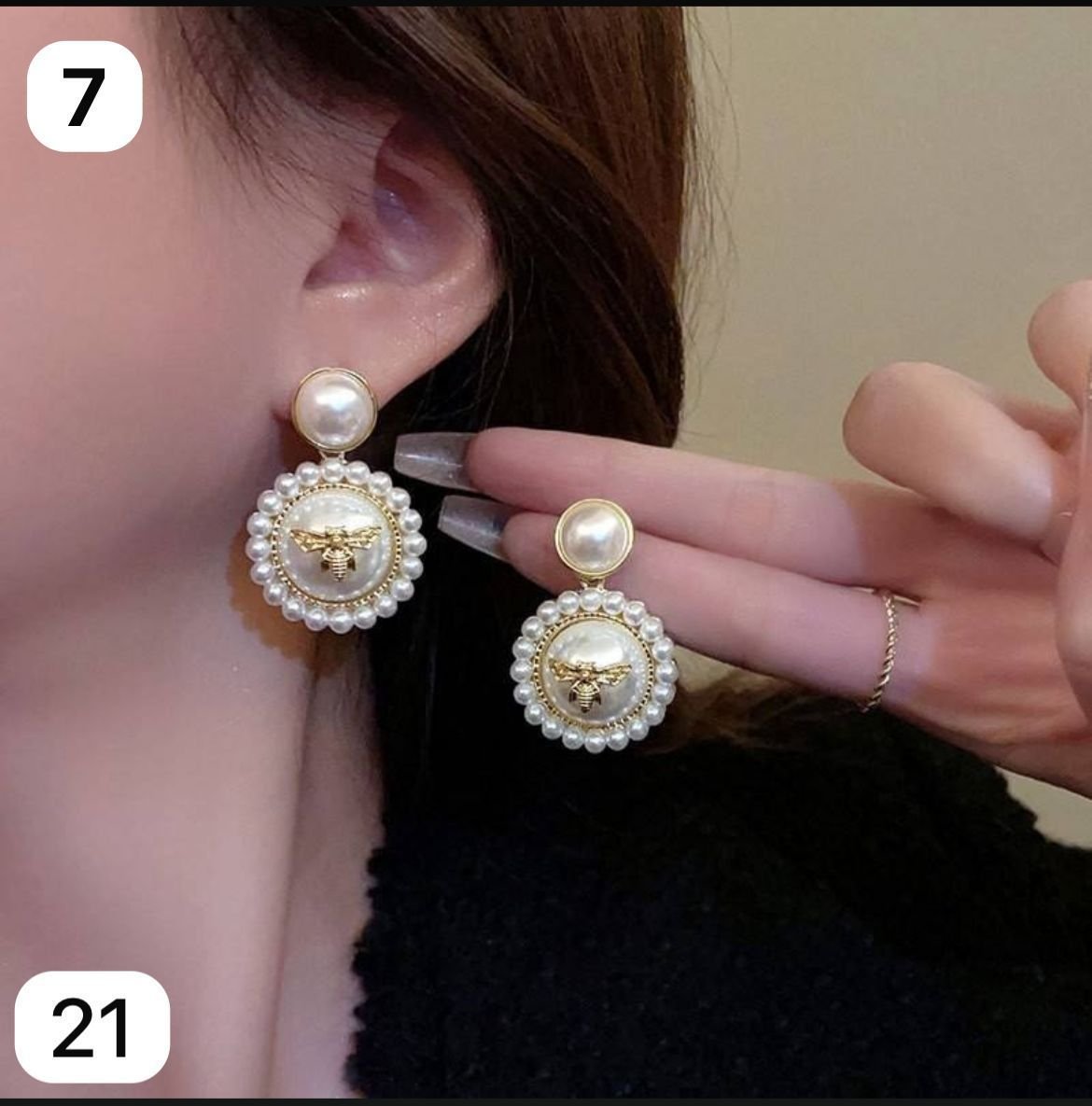 21 Korean Earring 21 - Image 1