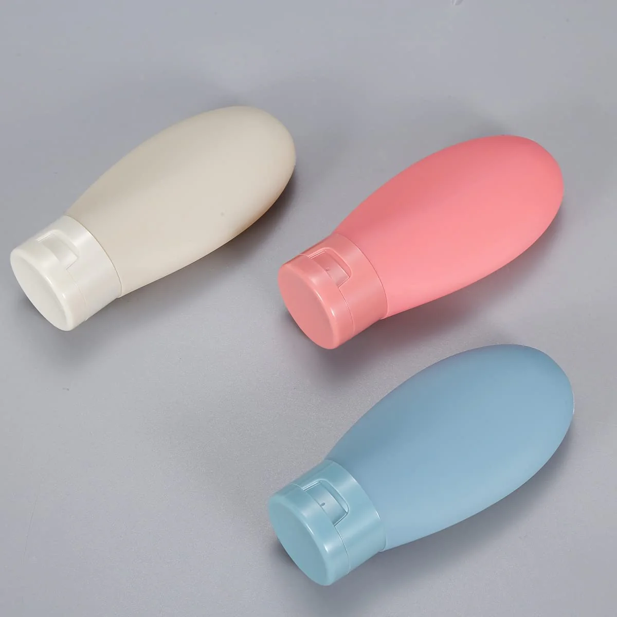 TravelBoottles Silicone Traveling Bottle 3pc - Image 1